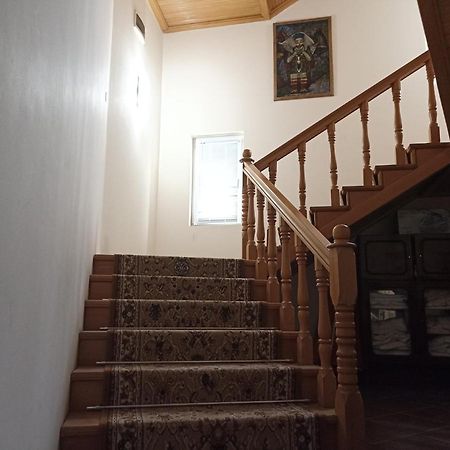 Guest House Karla Кобулеті Екстер'єр фото